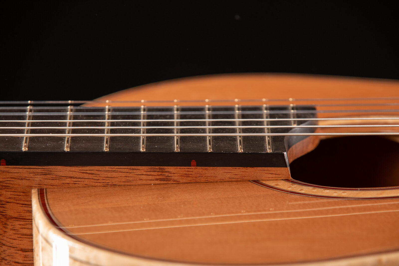 Ryer guitar purfling and binding